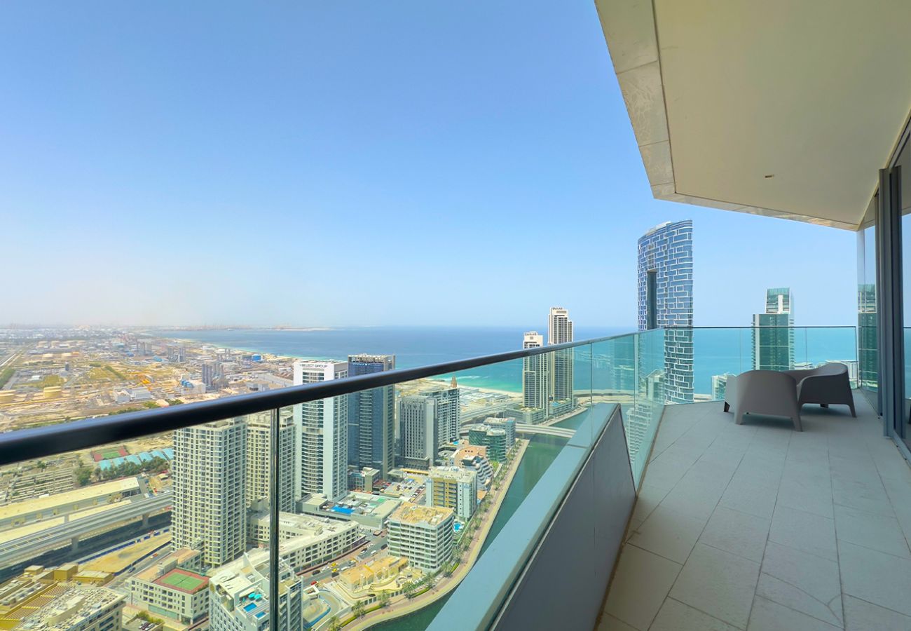 Apartment in Dubai - Harmonious 3BR in Stella Maris, Sea View,Marina