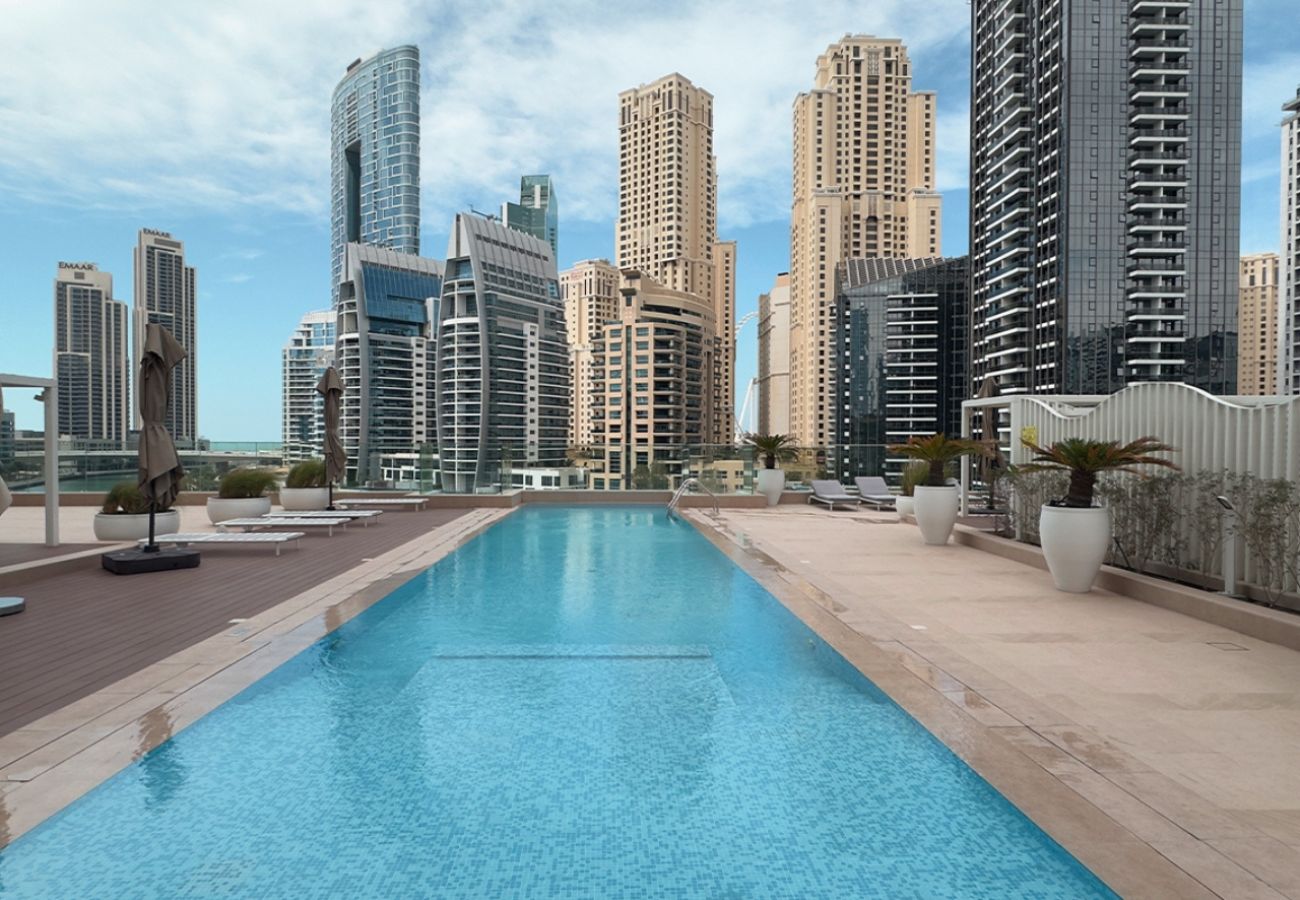 Apartment in Dubai - Grande 3BR in Stella Maris, Sea View,Dubai Marina
