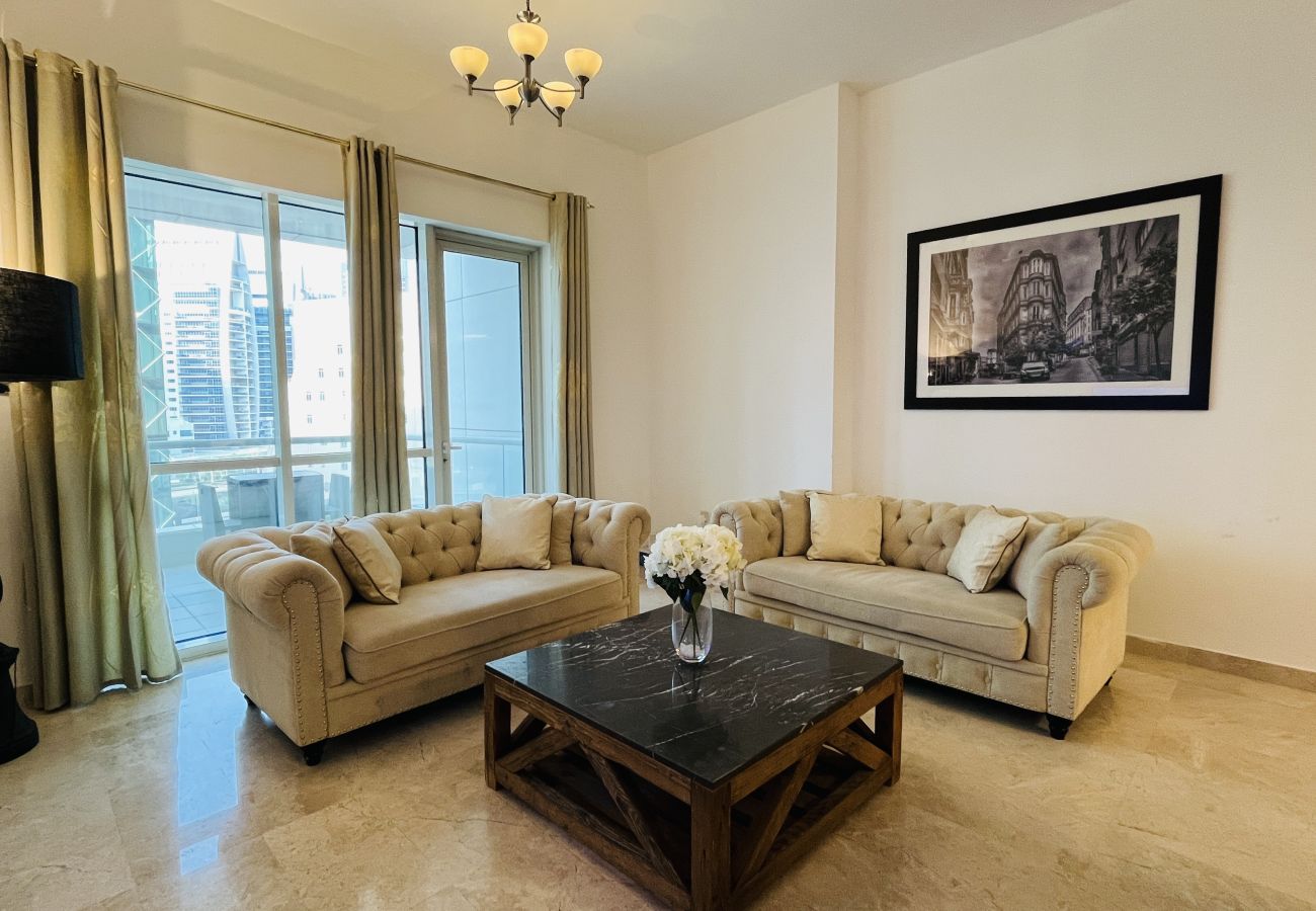 Apartment in Dubai - Canal View 2+Maid in KG Tower, Dubai Marina