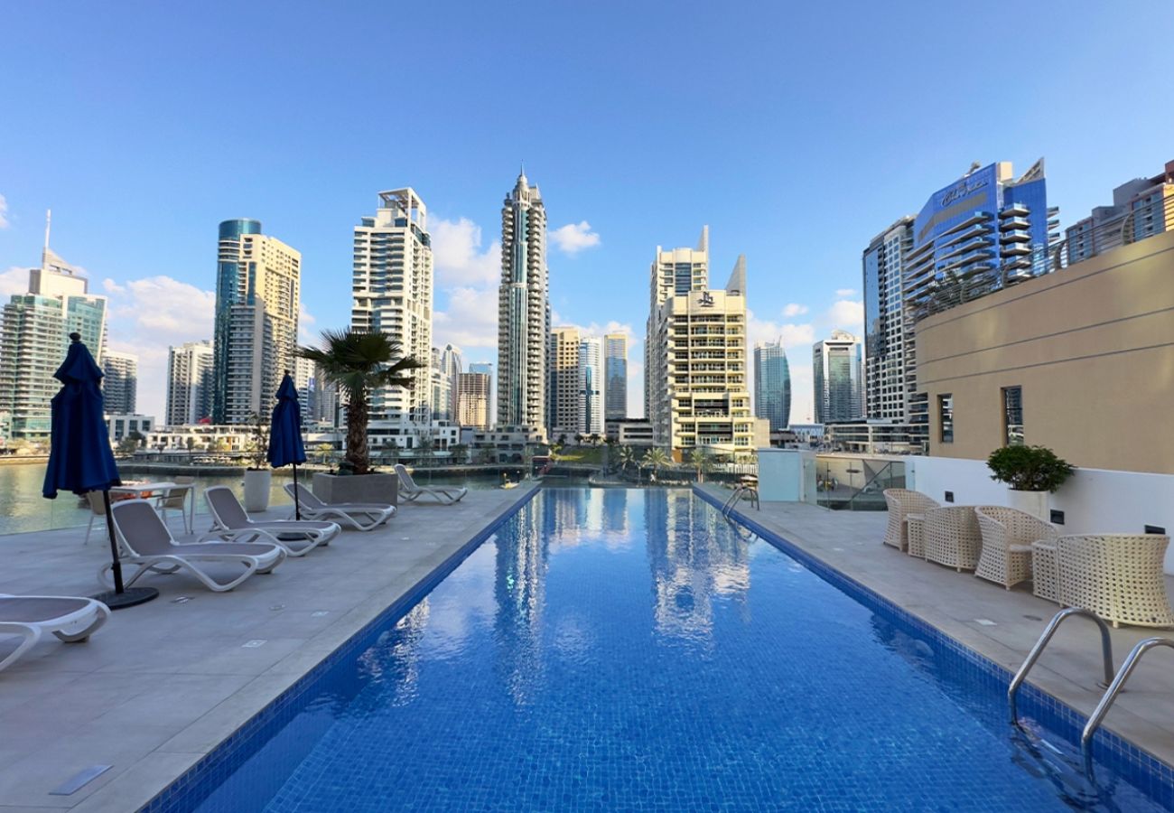 Apartment in Dubai -  Alluring 2BR at LIV Residences in Dubai Marina