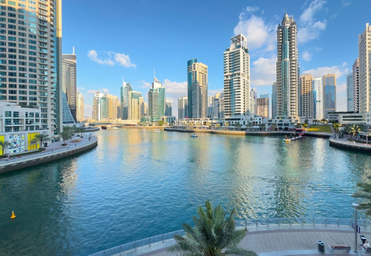 Apartment in Dubai -  Alluring 2BR at LIV Residences in Dubai Marina