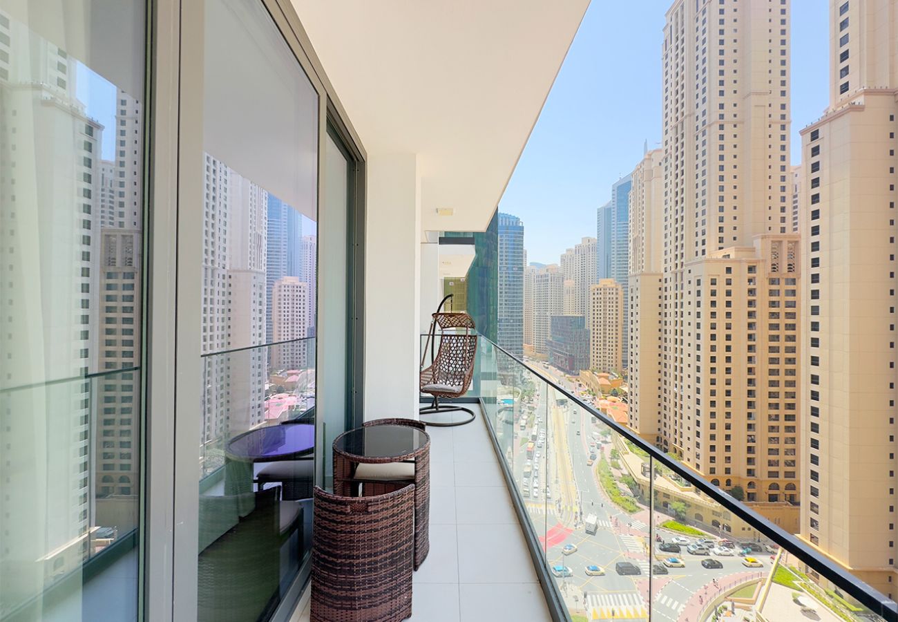 Apartment in Dubai -  Alluring 2BR at LIV Residences in Dubai Marina