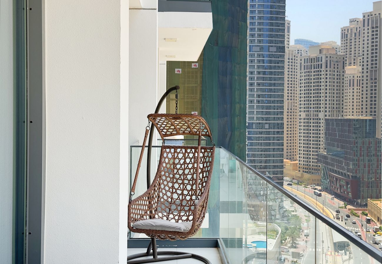 Apartment in Dubai -  Alluring 2BR at LIV Residences in Dubai Marina