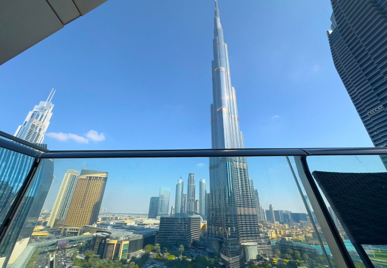 Apartment in Dubai - 1BR at Burj Vista, Direct access to Dubai mall