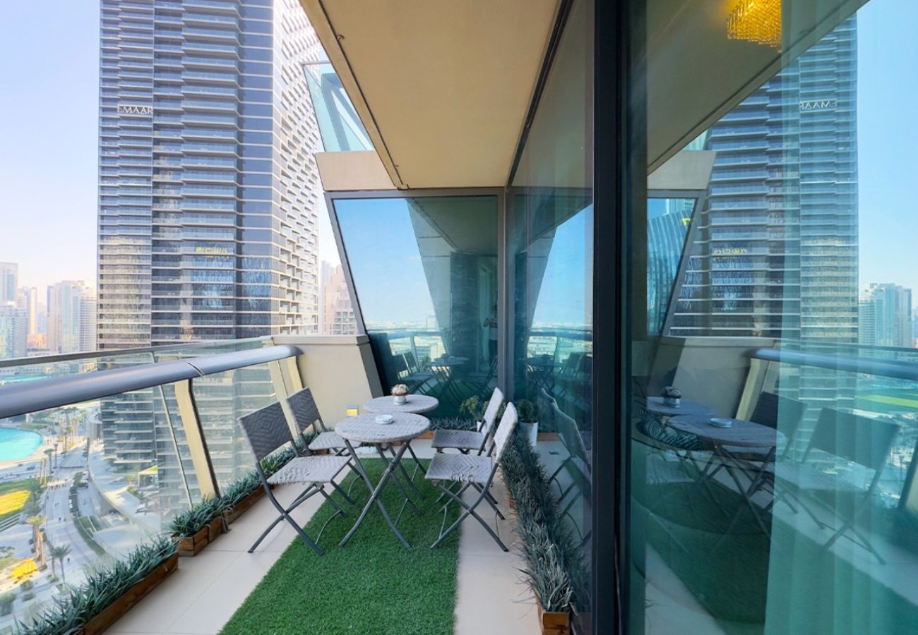 Apartment in Dubai -  Superb 1BR at Burj Vista, Downtown Dubai