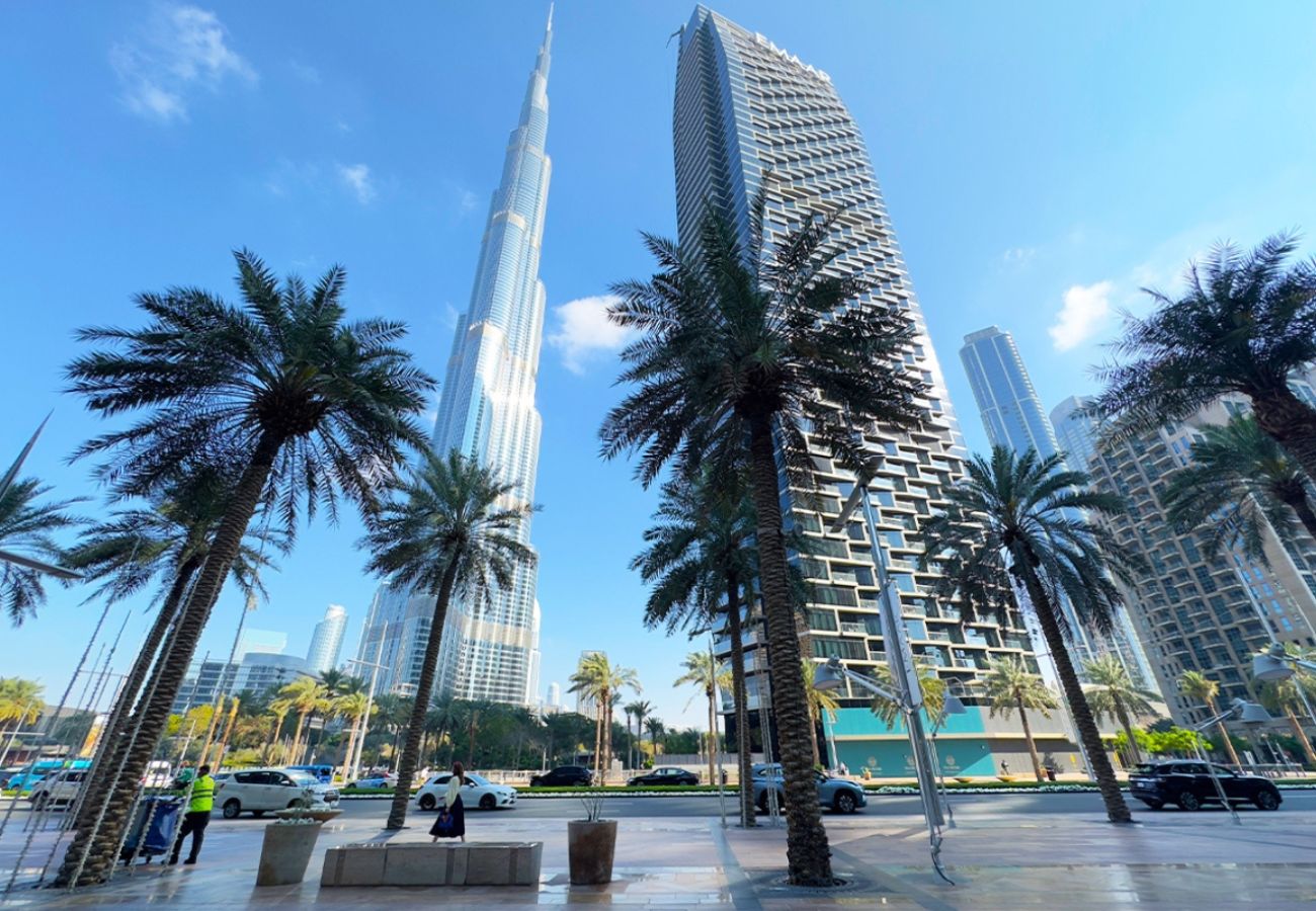 Apartment in Dubai -  Superb 1BR at Burj Vista, Downtown Dubai