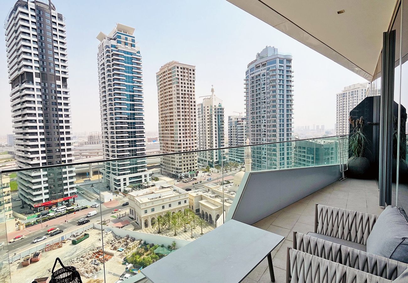 Apartment in Dubai - Marvelous 2BR in Stella Maris, City View, Marina