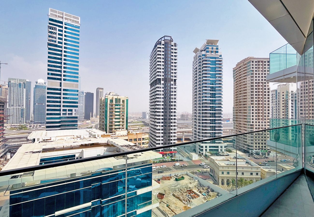 Apartment in Dubai - Marvelous 2BR in Stella Maris, City View, Marina