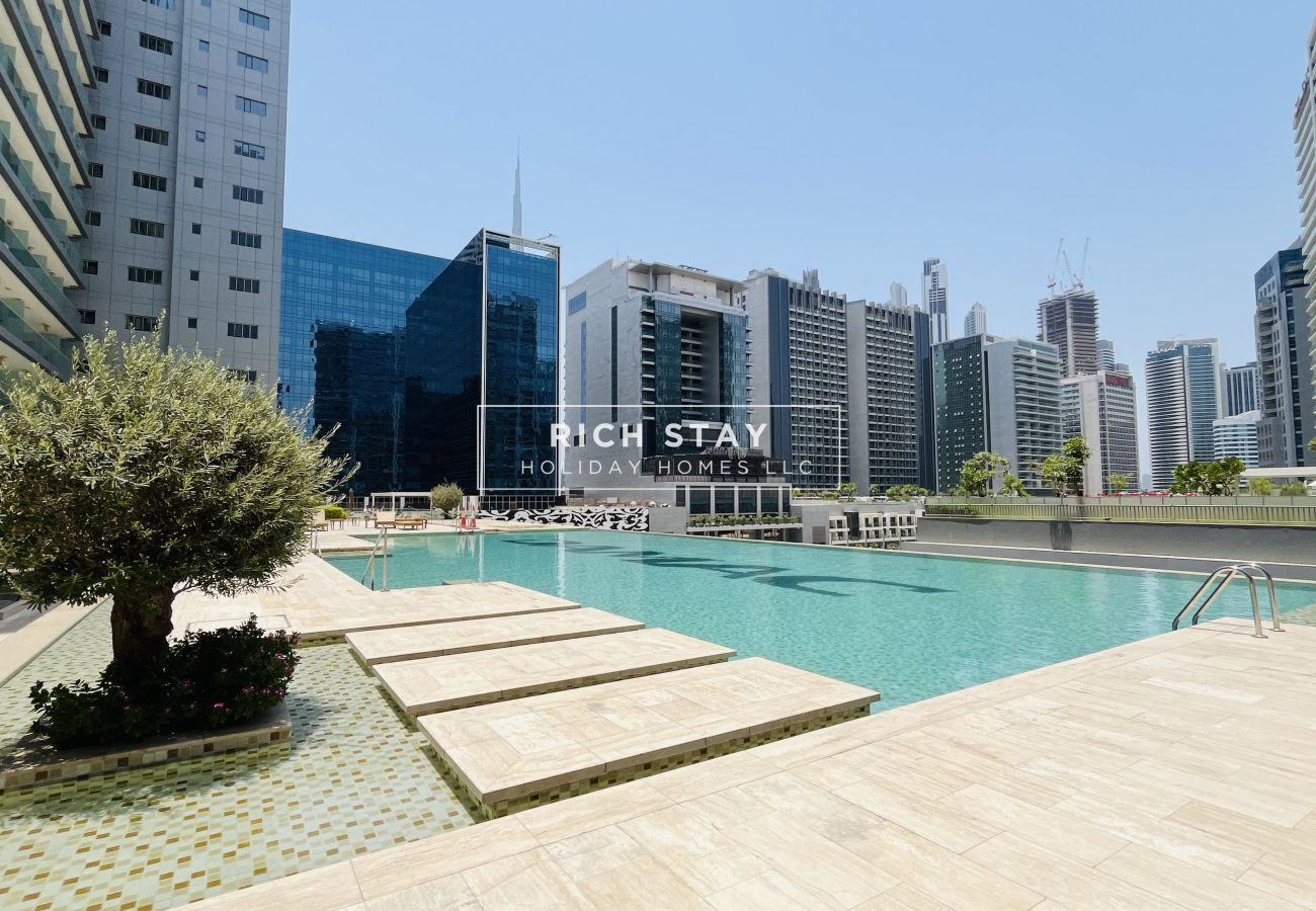 Apartment in Dubai - Cozy Studio in Damac Majestine, Business Bay