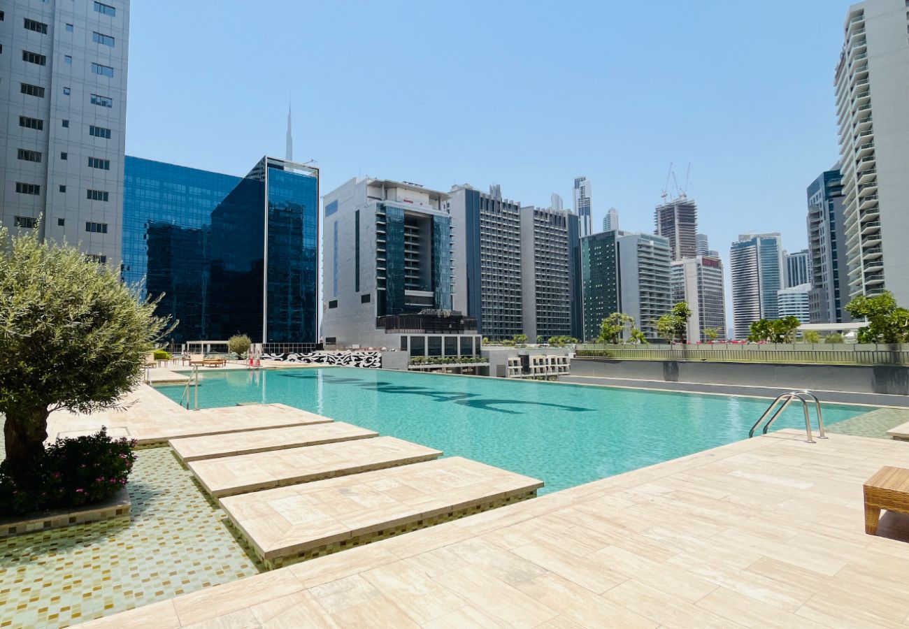 Apartment in Dubai - Cozy Studio in Damac Majestine, Business Bay