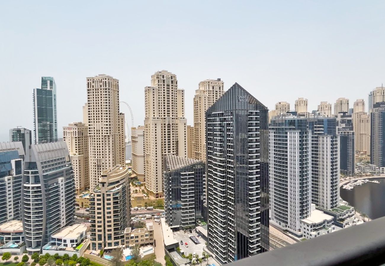 Apartment in Dubai - Gorgeous 2 Bedroom in Stella Maris ,Dubai Marina