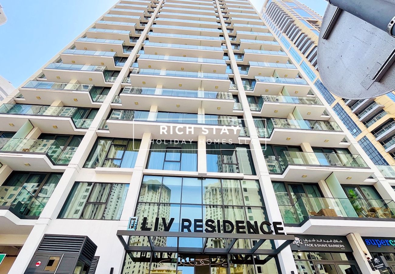 Apartment in Dubai - Glamorous 2BR in LIV Residences, Dubai Marina