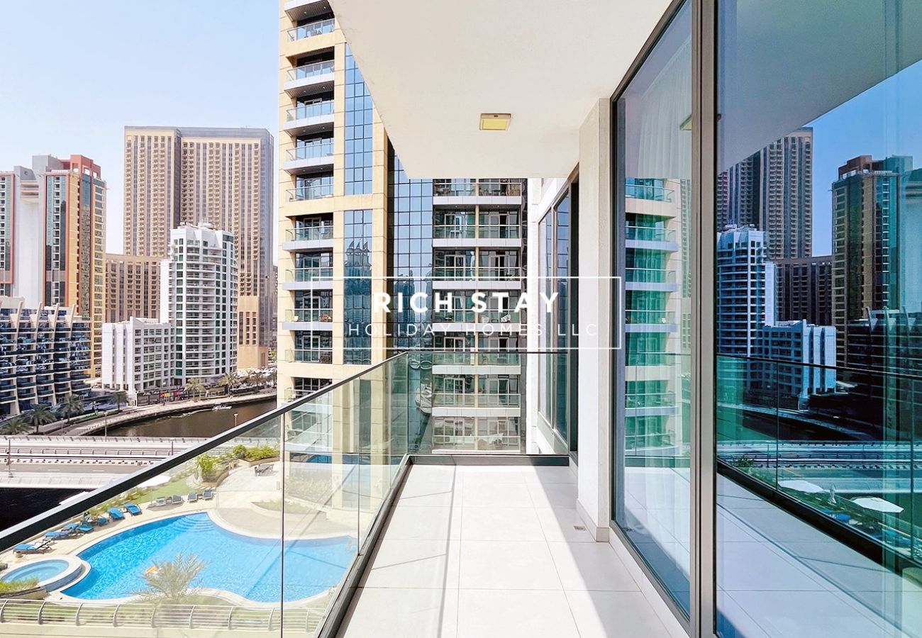 Apartment in Dubai - Glamorous 2BR in LIV Residences, Dubai Marina