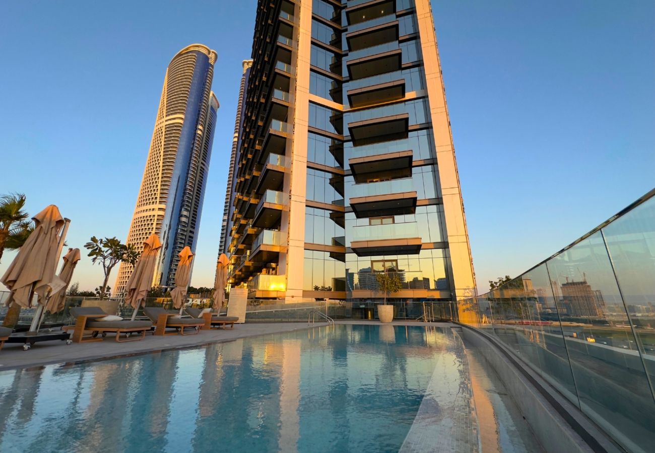 Apartment in Dubai - 2807-sleek 2 BR  in Nobles, Business Bay.